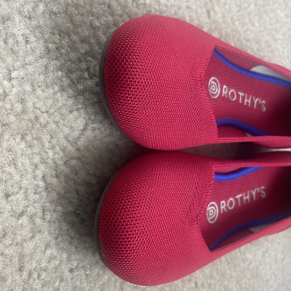 Red Rothy’s Flats - Picture 6 of 7